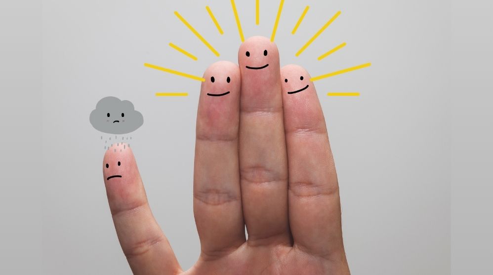 On loneliness and isolation in volunteer management