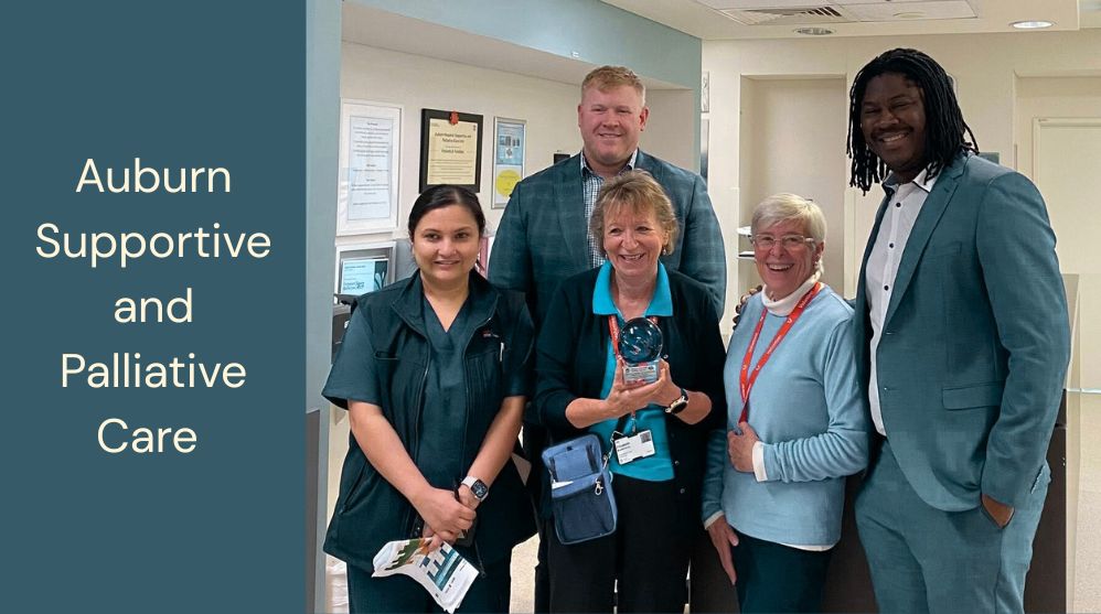 Auburn hospital volunteers win award